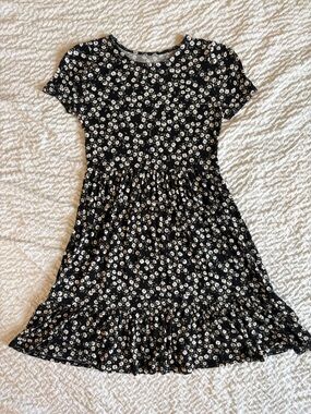 art class Black Floral Short Sleeve Tiered Dress